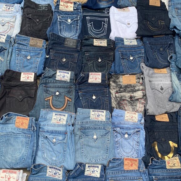 TRUE RELIGION JEANS MYSTERY BOX OF 3 PAIRS - Picture 1 of 13